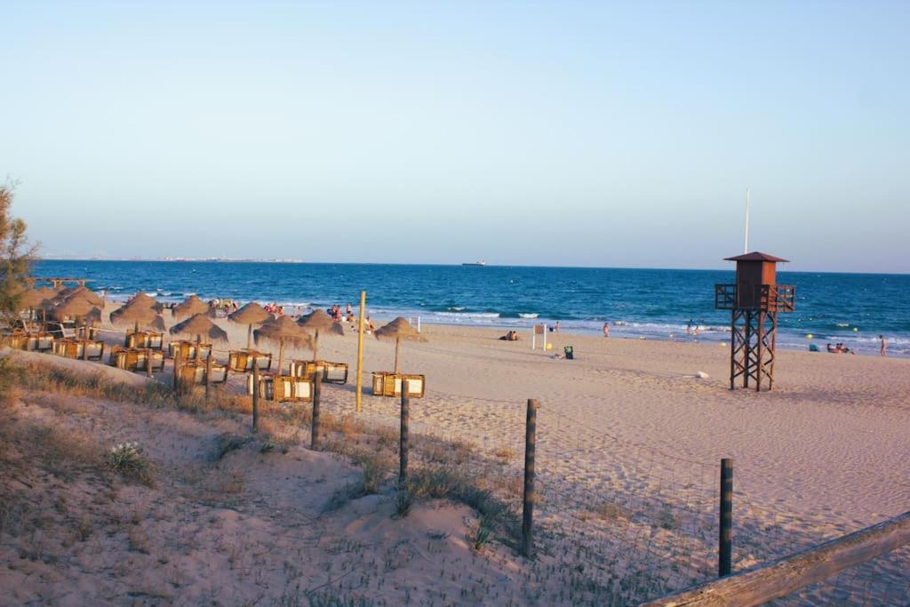 Apartament Muy Cerca De La Playa. Primera Linea. Rota Zewnętrze zdjęcie